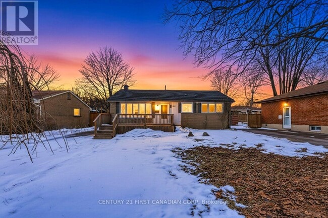 174 Manitoulin Dr in London, ON - Building Photo - Building Photo