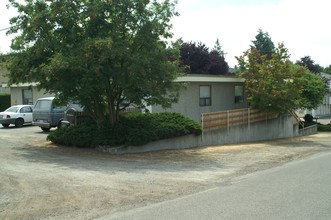 6-plex in Seattle, WA - Building Photo - Building Photo