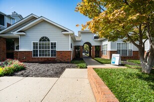 Waterford Landing Apartment Homes in Hermitage, TN - Building Photo