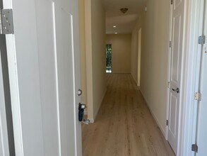 5871 Collins Rd in Jacksonville, FL - Building Photo - Building Photo