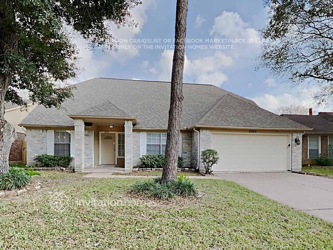 property at 2623 Foxden Dr