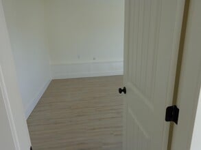 422 Eighth St in Nanaimo, BC - Building Photo - Building Photo