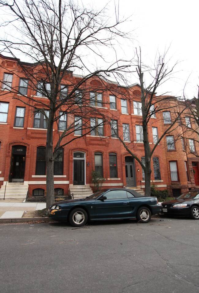 1707 Bolton St in Baltimore, MD - Foto de edificio - Building Photo