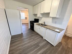 1403 N French St in Casa Grande, AZ - Building Photo - Building Photo