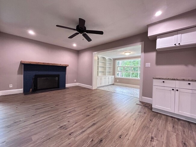 2804 Queen Anne Rd in Virginia Beach, VA - Building Photo - Building Photo