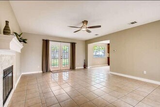 11934 Rosethorn Dr in Austin, TX - Building Photo - Building Photo