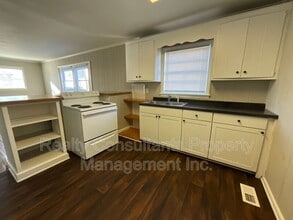 201 Lowdermilk St in Greensboro, NC - Foto de edificio - Building Photo