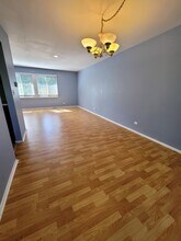 109 Green Meadow Ct in Rolling Meadows, IL - Building Photo - Building Photo
