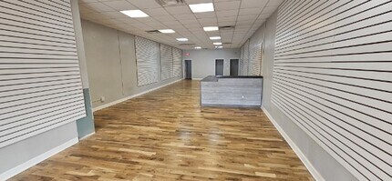 710 S Main St in Springfield, TN - Building Photo - Building Photo