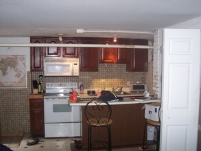 686 Parker St, Unit 1 in Boston, MA - Building Photo - Building Photo