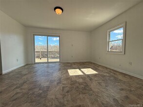 657 Eatontown Rd in Port Jervis, NY - Building Photo - Building Photo