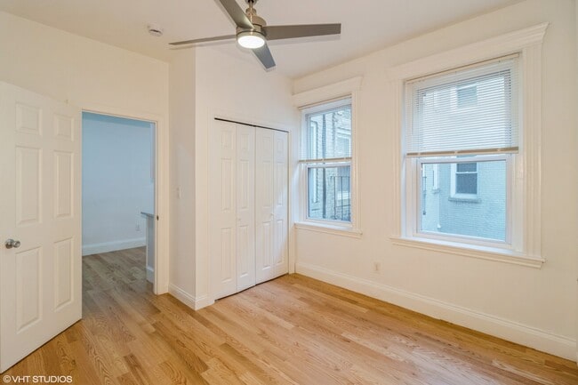 125 Park Dr in Boston, MA - Building Photo - Building Photo