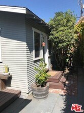 529 Grand Blvd in Los Angeles, CA - Building Photo - Building Photo
