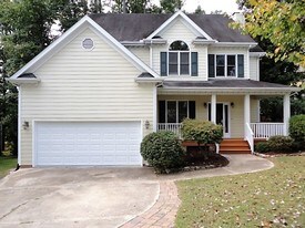 104 Carostone Ct in Cary, NC - Building Photo