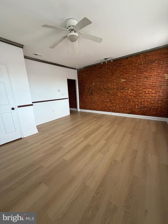 1841 W Lexington St in Baltimore, MD - Foto de edificio - Building Photo