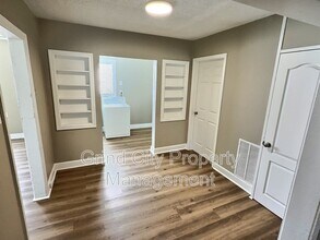 1065 N Holmes St in Memphis, TN - Building Photo - Building Photo