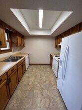 324 S Kiowa Ct in Junction City, KS - Building Photo - Building Photo