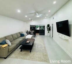 3936 Arelia Dr in Delray Beach, FL - Building Photo - Building Photo