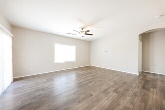 13275 N Primrose St in El Mirage, AZ - Building Photo - Building Photo