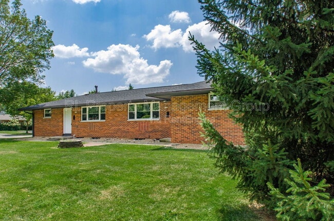 1165 Eastfield Rd in Worthington, OH - Building Photo - Building Photo