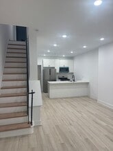 807 S 57th St in Philadelphia, PA - Building Photo - Building Photo