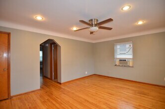 6834 Park Ave, Unit D in Cincinnati, OH - Building Photo - Building Photo