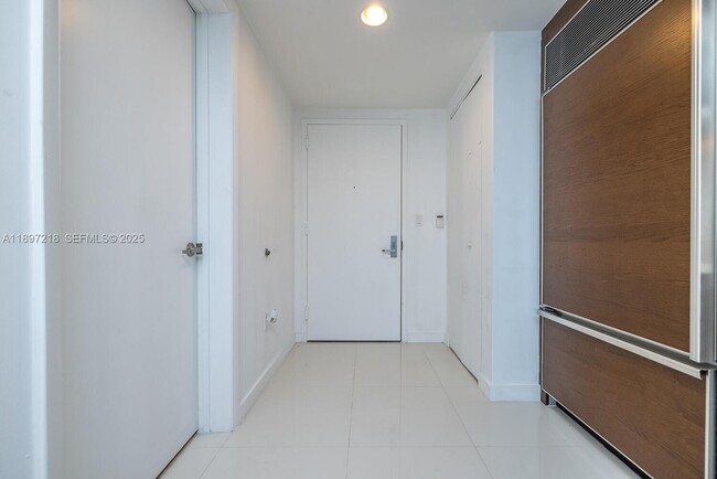 property at 475 Brickell Ave