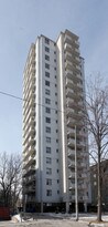 Imperial Towers in Toronto, ON - Building Photo