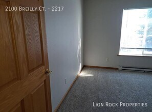 2100 Breilly Ct in Brainerd, MN - Building Photo - Building Photo