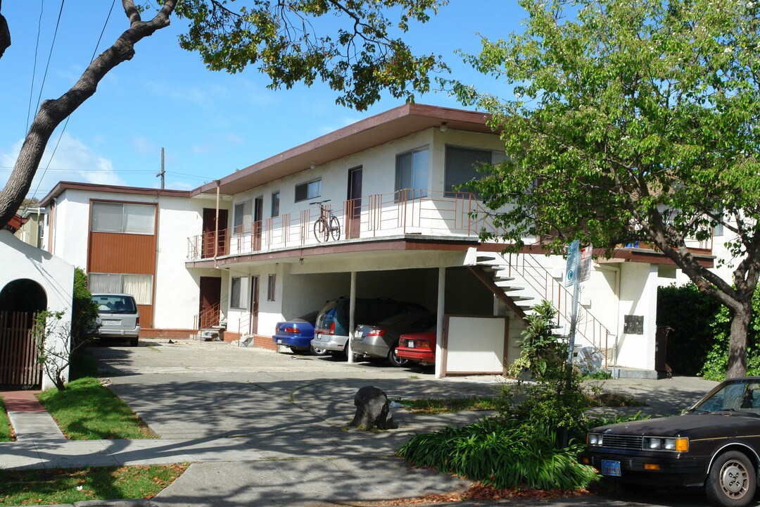 2117 Spaulding Ave in Berkeley, CA - Building Photo