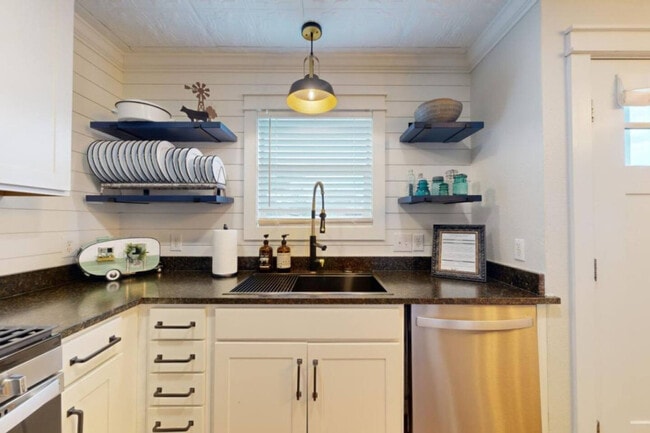 512 Camp Ct in College Station, TX - Building Photo - Building Photo