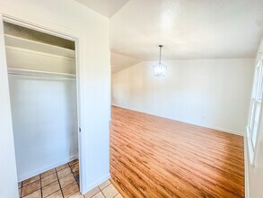 5011 52nd St in Lubbock, TX - Foto de edificio - Building Photo