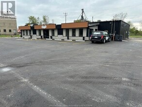 357 Queen St in Essex, ON - Building Photo - Building Photo