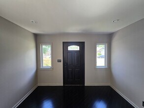 3932 Kennison Ave in Louisville, KY - Building Photo - Building Photo