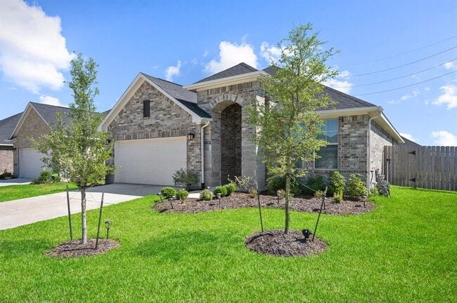 31243 Conover Dr in Fulshear, TX - Building Photo - Building Photo