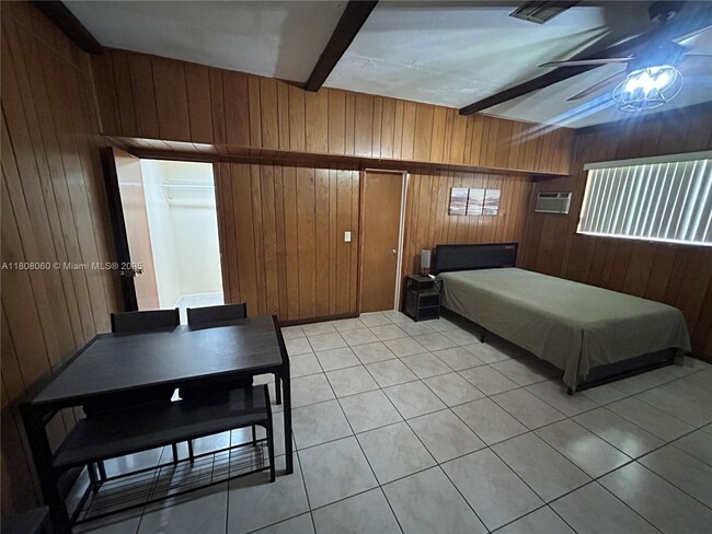 property at 7221 Harbour Blvd