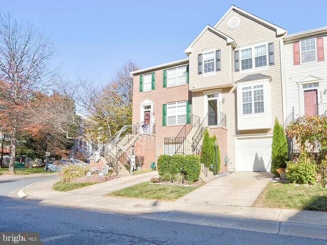 20824 Shamrock Glen Cir in Germantown, MD - Building Photo - Building Photo