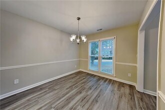 7003 Hampshire Ct in Woodstock, GA - Building Photo - Building Photo