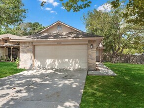 23526 Tree House Ln in Spring, TX - Building Photo - Building Photo