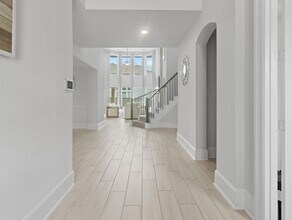 21215 Central Vly Ln in Cypress, TX - Foto de edificio - Building Photo