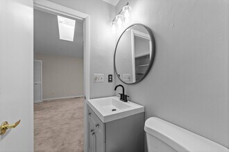 2121 Pier Point Pl in Virginia Beach, VA - Building Photo - Building Photo