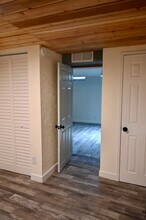385 S Queen St in Lakewood, CO - Building Photo - Building Photo