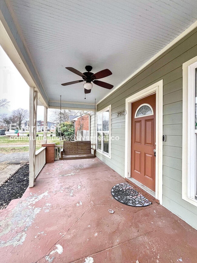2913 Davis Ave in Nashville, TN - Foto de edificio - Building Photo