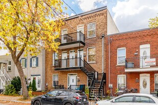 2270 De Villiers Rue in Montréal, QC - Building Photo