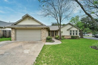 12201 Antoinette Pl in Austin, TX - Foto de edificio - Building Photo