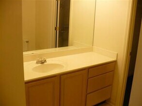 601 Sherard Cir in Lexington, KY - Building Photo - Building Photo