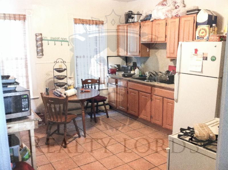 26 Brainerd Rd in Boston, MA - Building Photo