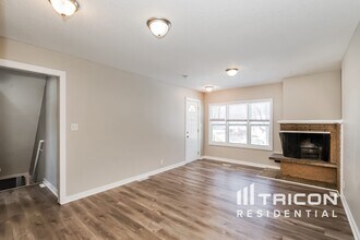 7538 4th Ave S in Richfield, MN - Foto de edificio - Building Photo