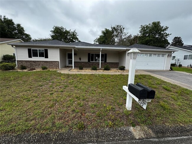 property at 17522 SE 95th Cir