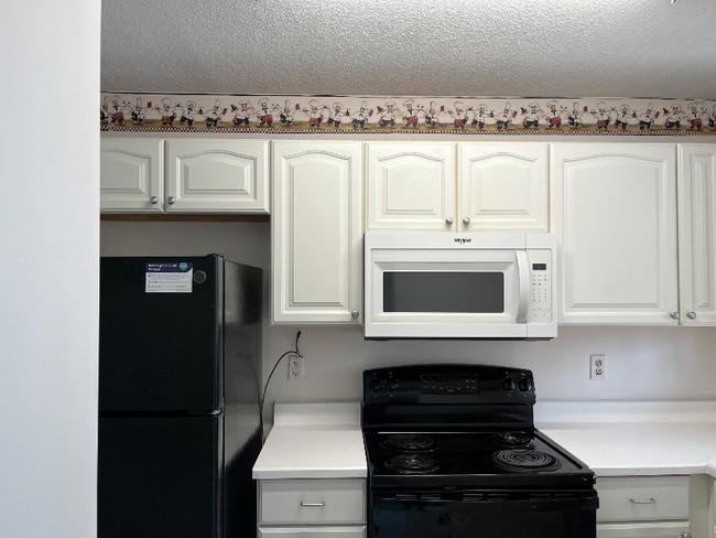 property at 55 Vining Ct